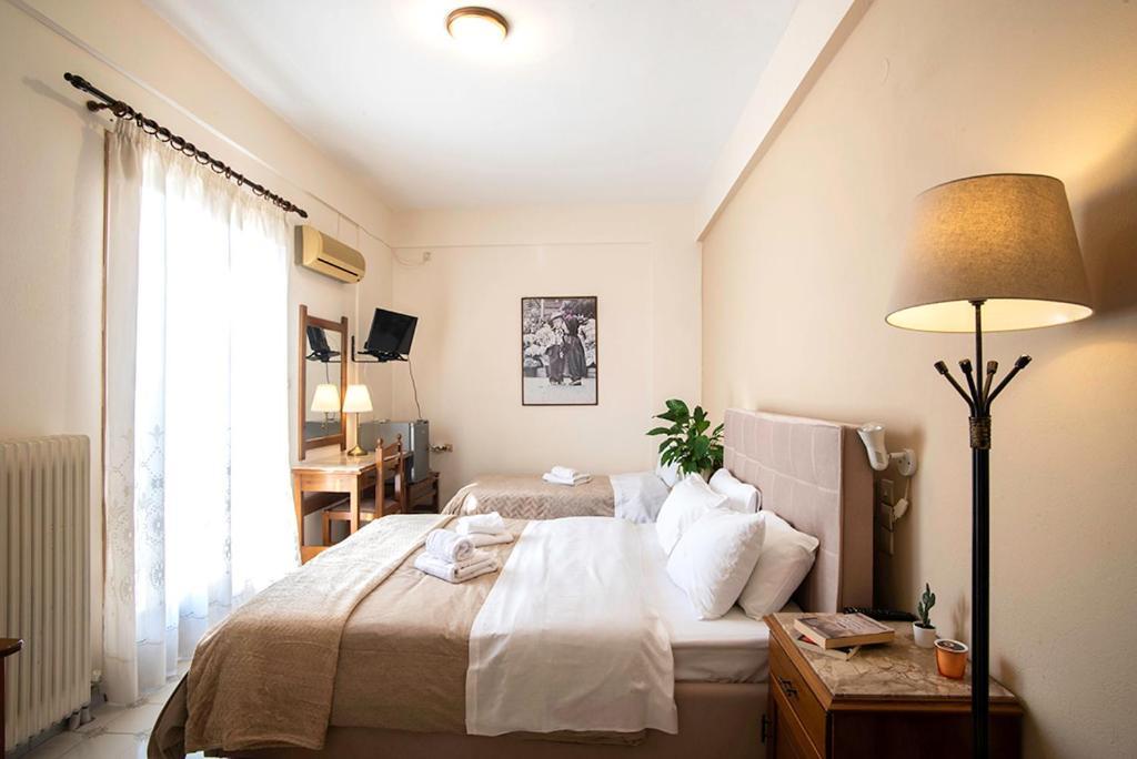 Koukonas Hotel Galaxidi Ngoại thất bức ảnh