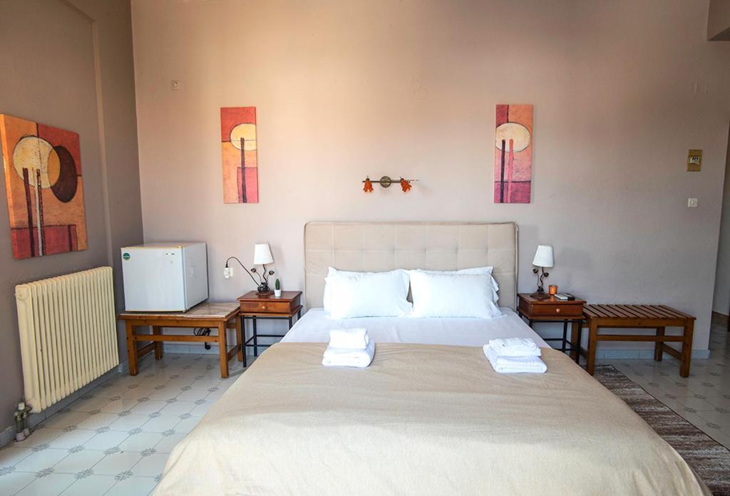 Koukonas Hotel Galaxidi Ngoại thất bức ảnh