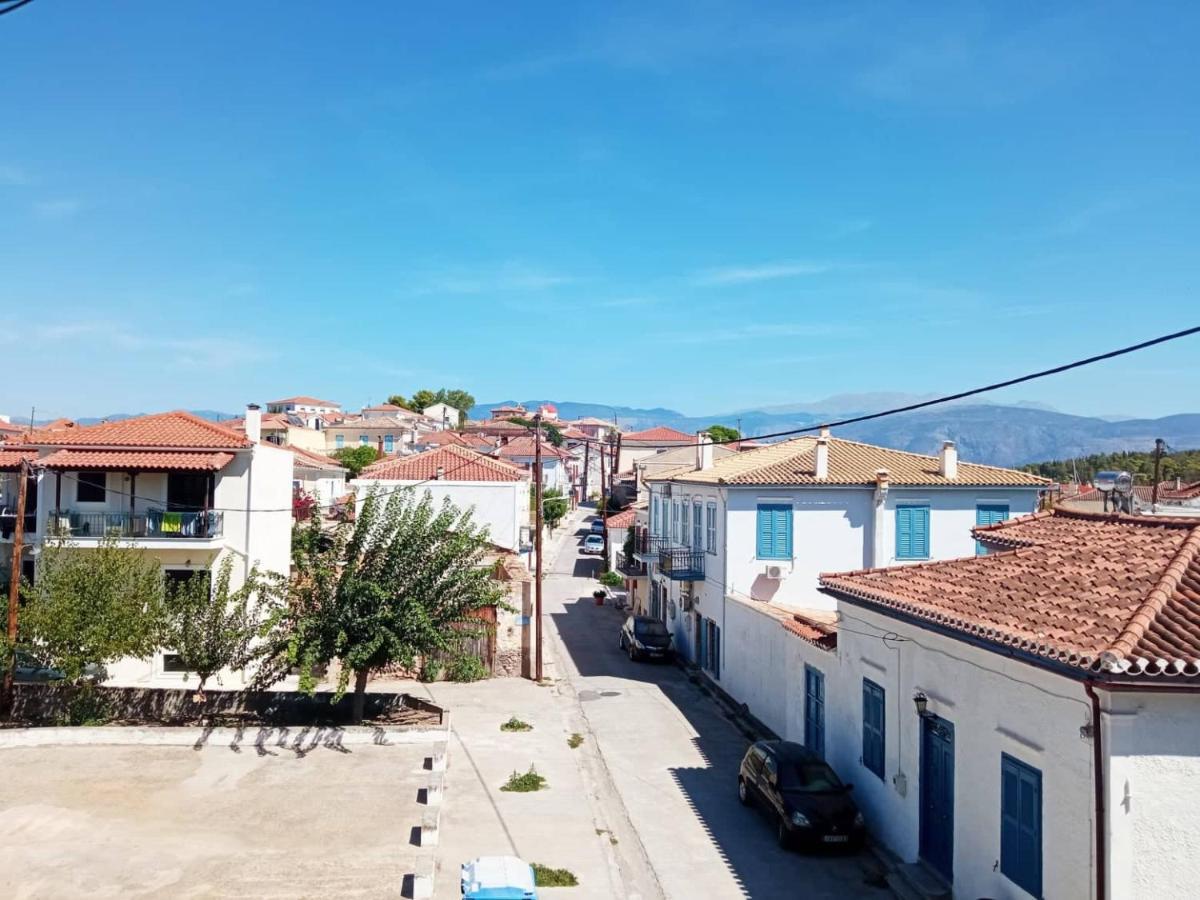 Koukonas Hotel Galaxidi Ngoại thất bức ảnh