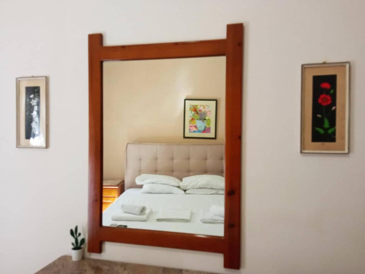 Koukonas Hotel Galaxidi Ngoại thất bức ảnh